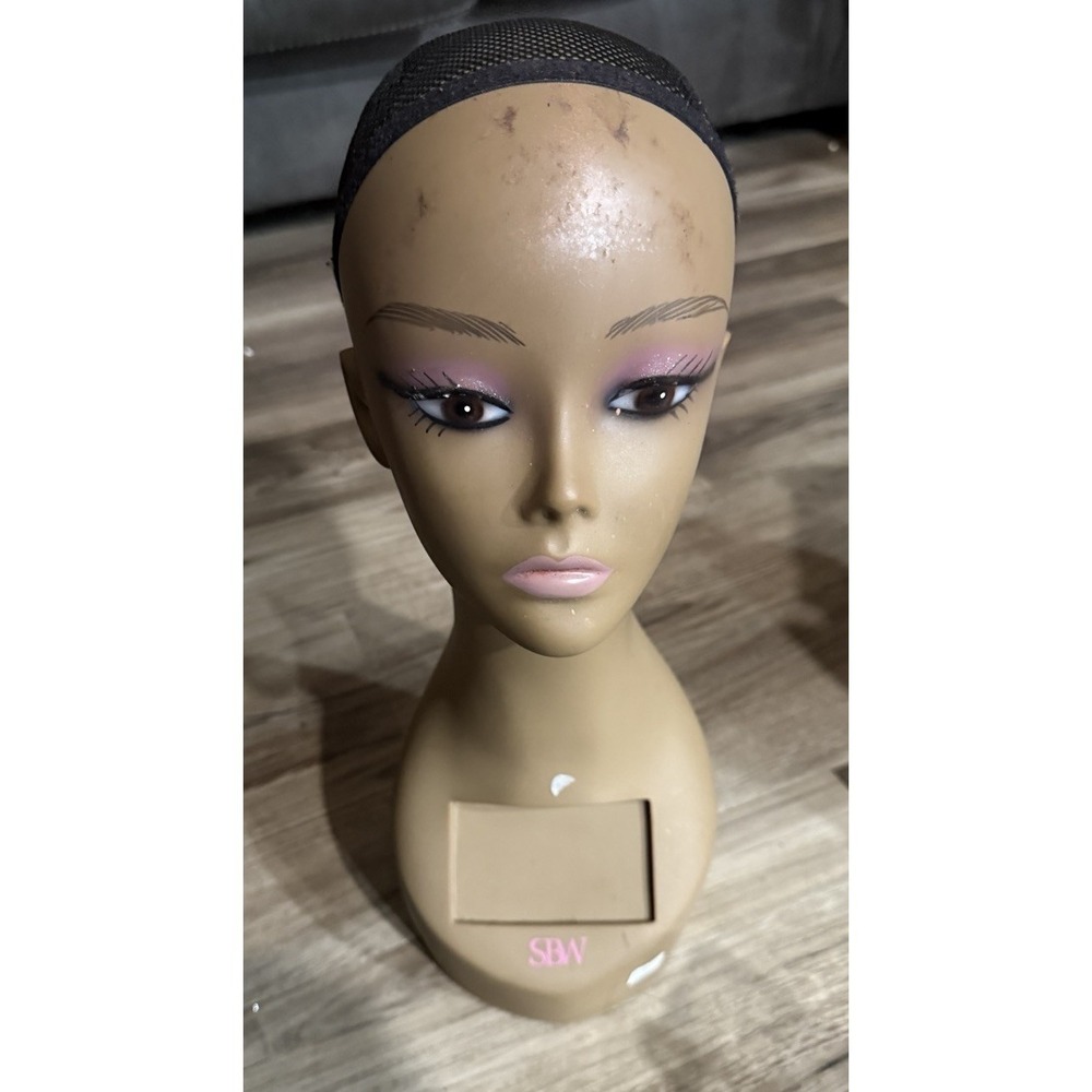 Female Bald Mannequin Head With Shoulder Display Model Multipurpose Wig Holder